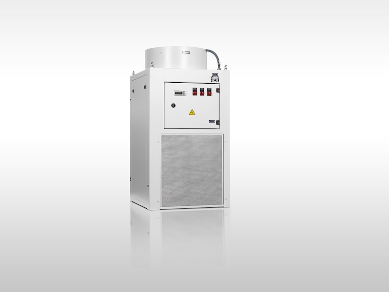 BKW-KÜMA: líder en filtración, limpieza y refrigeración industrial 3 Armario eléctrico con sistema de refrigeración BKW-KÜMA para centro de mecanizado