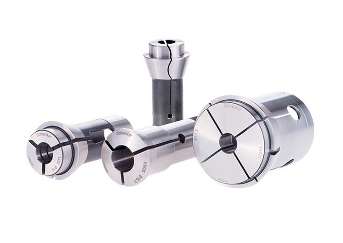 Sistema de sujeción de piezas CNC en torno industrial